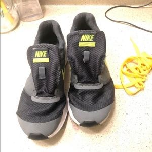 Size 3.5 Nike kids shoes